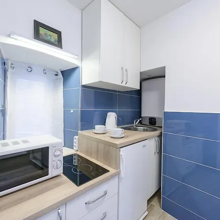 Gloria Apartman